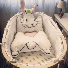 שמיכה לתינוקות נעימה למגע לשכיבה או ישיבה - מעוצבת בצורת ארנב