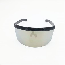 משקפי שמש עם מסגרת גדולה מעניקים הגנה מלאה UV לילדים - שחור לבן