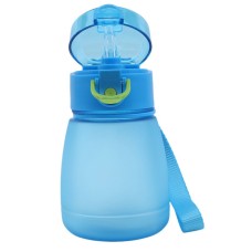 בקבוק שתייה נייד לתינוקות עם קשית - צבע כחול