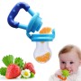 טעימון סיליקון להאכלת תינוק בפירות בצורה בטוחה 3 יחידות גודל בינוני - צבע אקראי